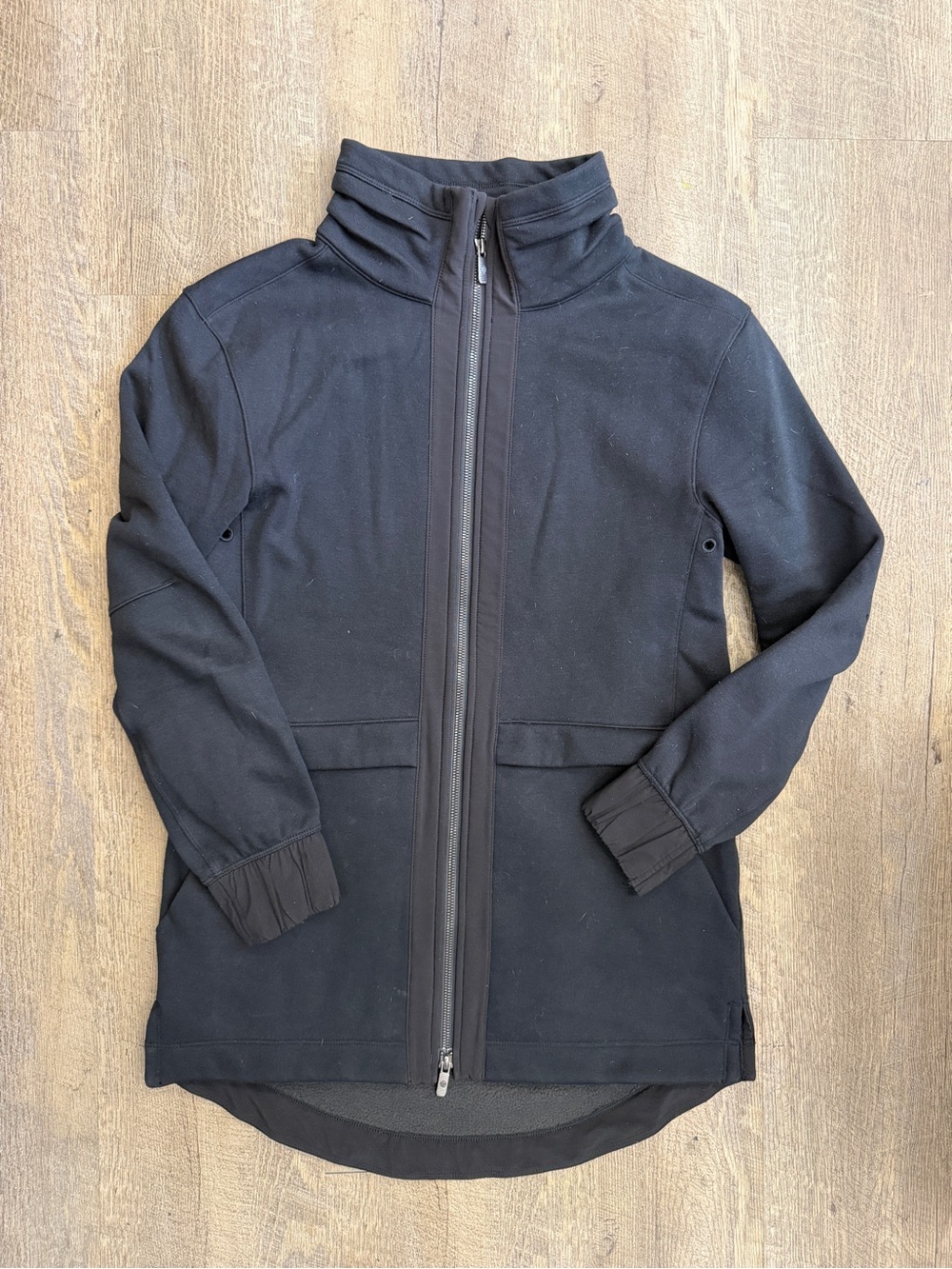 lululemon athletica Women's Black Lightweight Jacket